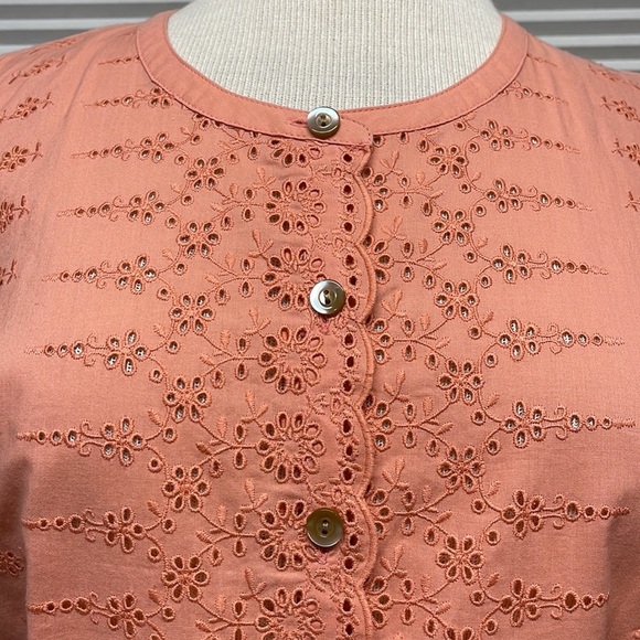 J. Jill Apricot Cotton Eyelet 3/4 Bell Sleeve Button Down Shirt Size Small - Picture 2 of 9